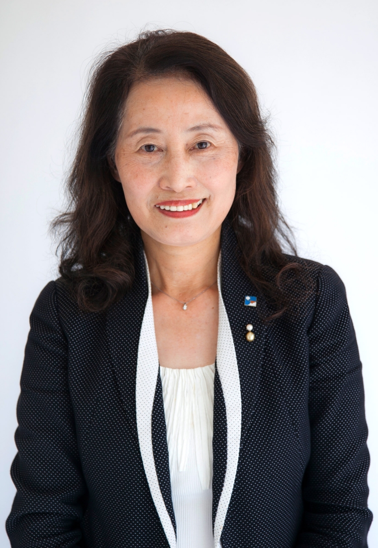 写真：代表取締役会長 濱村 泰子