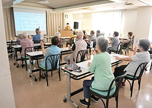 写真：北九州市立大学地域創生学群と産学連携協定を締結
