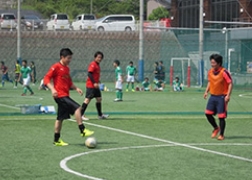 写真:フットサルサークル「F.C Vales」